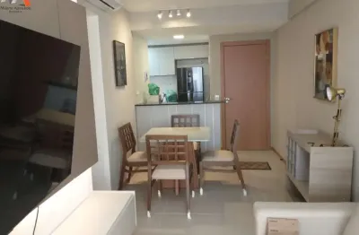 Apartamento mobiliado com 3 quartos sendo 1 suíte! área privativa de 79m². 01 vaga de garagem.