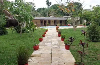 -cop 30 - chácara em outeiro com piscina e edícula! -área total de 3,075m². -área privativa de 284,9m². -20 vagas de garagem.