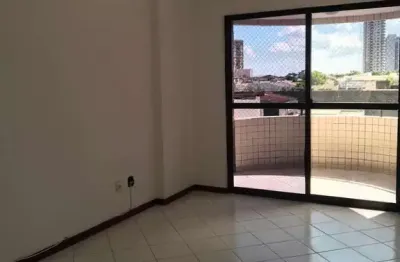 Apartamento  com 3 quartos sendo 1 suíte no bairro do umarizal! área privativa de 90m² - 3° andar. 02 vagas de garagem.