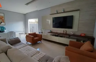 -cop 30 - casa de 2 pavimentos com 5 suítes no condomínio montenegro boulevard! -área privativa de 470m². -04 vagas de garagem. -nascente
