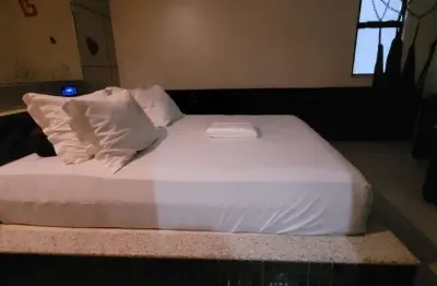 -cop 30 - apartamento com 1 suíte na pousada valency! -área privativa de 25m² - apto 11 -1 vaga de garagem.
