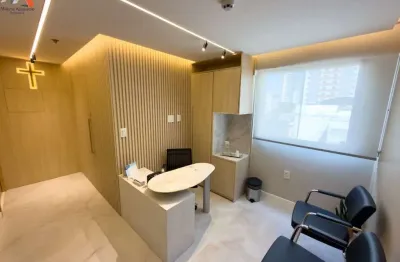 Sala comercial mobiliada no edifício london business. área privativa de 36m². nascente.