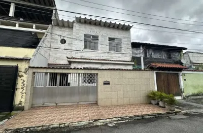 Casa em Condomínio para Venda em Rio de Janeiro, Campinho, 6 dormitórios, 1 suíte, 3 banheiros, 2 vagas