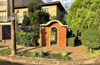 Sobrado à venda, 3 quartos, 1 suíte, 4 vagas, Parque dos Bandeirantes - Ribeirão Preto/SP