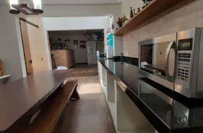 Sobrado com 3 dormitórios à venda, 250 m² por r$ 742.000,00 - uberaba - curitiba/pr