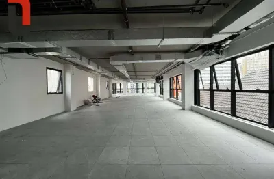 Andar Corporativo à venda, 232 m² por R$ 4.013.598,02 - Centro - Curitiba/PR