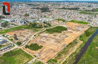 Terreno em condomínio fechado à venda na Rua Alfredo Pinto, 650, Afonso Pena, São José dos Pinhais