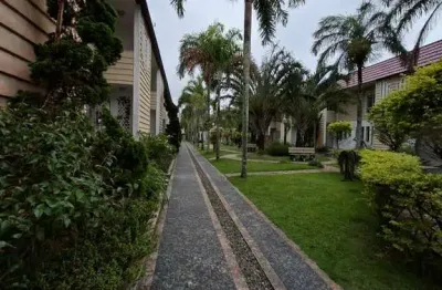 Maravilhosa casa de condomínio 3 dorm 2 vagas e área de lazer completa