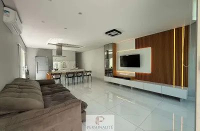 Casa com 3 quartos à venda na Rua Panamá, 190, Guilhermina, Praia Grande