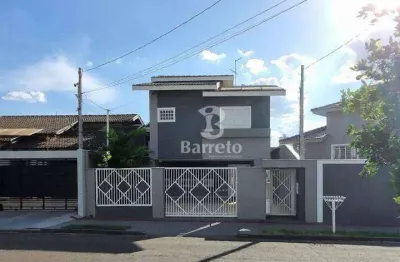 Oportunidade incrível no jardim alvorada! sobrado espaçoso com vista para o pôr do sol!