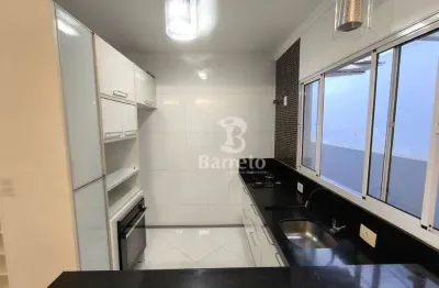 ?? oportunidade de investimento! casa em ótimo bairro, já alugada e com excelente rentabilidade. imóvel bem conservado, ótima localização