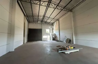 Barracão para alugar, 328 m² por R$ 7.500,00/mês - Portal de Versalhes 1 - Londrina/PR