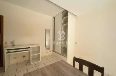 Kitnet com 1 dormitório para alugar, 30 m² por R$ 1.400/mês - Centro - Londrina/PR
