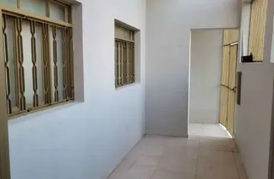 Casa com 3 quartos à venda no Jardim Ouro Verde, Bauru 