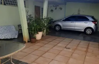 Casa com 3 quartos à venda na Vila Cardia, Bauru 