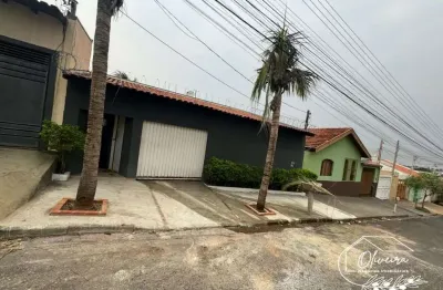 Casa com 3 quartos à venda no Jardim Vânia Maria, Bauru 