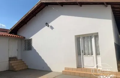 Casa com 3 quartos à venda no Jardim América, Bauru 