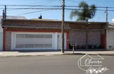 Casa com 5 quartos para alugar no Jardim Estoril, Bauru 