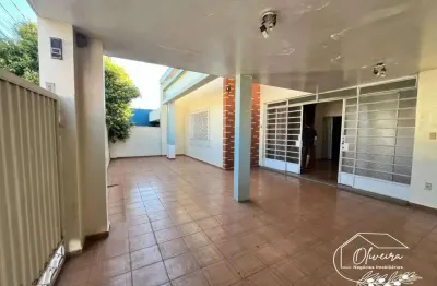 Casa com 3 quartos à venda na Vila Santa Clara, Bauru 