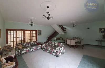 Casa com 3 dormitórios à venda, 250 m² por r$ 1.500.000,00 - alto das palmeiras - itu/sp