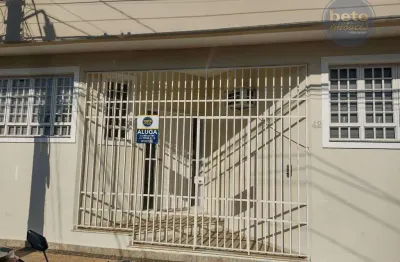 Casa comercial com 6 salas para alugar no Centro, Itu 