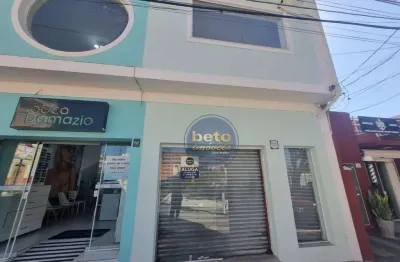 Sala comercial com 3 salas para alugar no Centro, Itu 