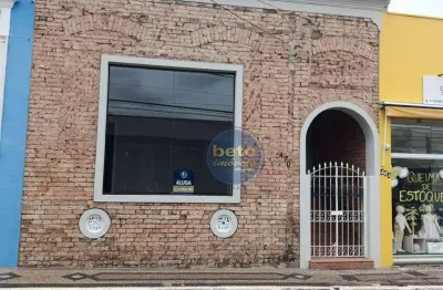 Casa comercial com 2 salas para alugar no Centro, Itu 