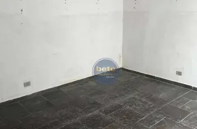 Sala comercial com 1 sala para alugar no Centro, Itu 