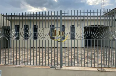 Imperdível: casa à venda em americana-sp, bairro cidade jardim i. 4 quartos, 1 suíte, 2 salas, 2 banheiros, 6 vagas, 130m².