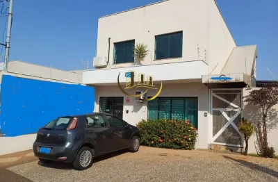 Salão comercial à venda em americana-sp na vila nossa senhora de fátima com 4 banheiros, 3 vagas de garagem e 355,66 m² de área