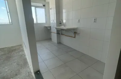 Apartamento com 43m2, 2 dormitórios e 1 vaga de garagem. (17º andar)