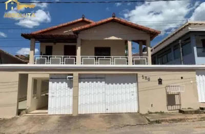 Linda Casa Estilo Colonial Com  3 Quartos , 3 Banheiros, Espa&ccedil;o Goumet  Localiza&ccedil;&atilde;o Previlegiada -