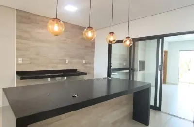 Casa com 3 quartos à venda na Rua Catarina Aparecida de Camargo, 1, Residencial Ouro Verde, Botucatu