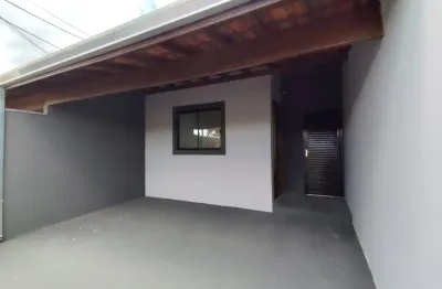 Casa com 2 quartos à venda na Rua Luiza de Masseno Pontes, 0, Jardim Planalto, Botucatu