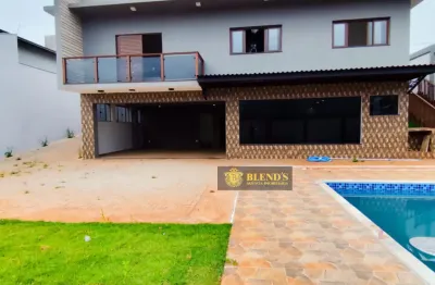 Casa com 3 quartos à venda na Rua Orlando Gamito, 1, Vila Cidade Jardim, Botucatu