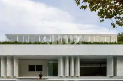 Casa à venda por R$ 38.000.000,00 no Alphaville 1 em Alphaville, Barueri SP