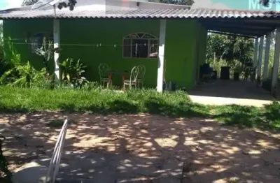 Chácara para Venda em Três Marias, Área Rural, 2 dormitórios, 1 banheiro, 1 vaga