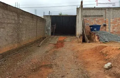 Casa para venda em esmeraldas, monte sinai, 2 dormitórios, 1 banheiro, 2 vagas
