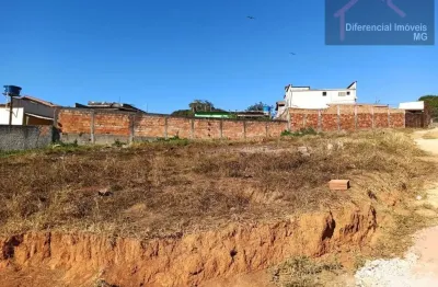 Terreno à venda no Retiro, Contagem 