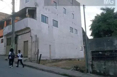 Casa à venda no Nova Contagem, Contagem 