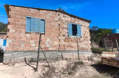 Casa para venda em esmeraldas, santa quitéria, 2 dormitórios, 1 banheiro, 1 vaga