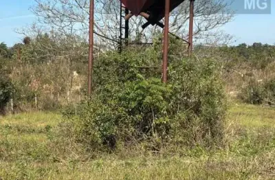 Terreno à venda no Tropeiros, Esmeraldas 