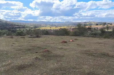 Terreno à venda no Conjunto Habitacional Castelo Branco, Esmeraldas 