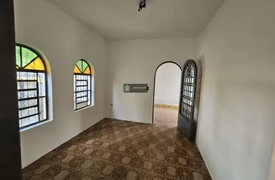 Casa para locação em campinas, jardim santa terezinha, 3 dormitórios, 1 banheiro, 2 vagas
