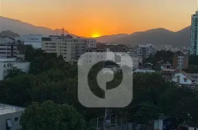 Patrimóvel  vende excelente oportunidade de 2 quartos com suite e varanda na taquara