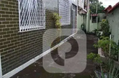 Excelente casa em campo grande, localização bem nobre da região