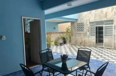 Casa duplex na rua mais desejada de olaria próximo ao clube do olaria