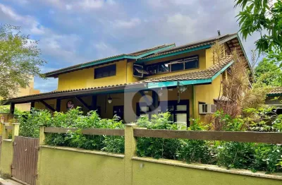 Linda casa à venda em vargem grande – completa, moderna e com energia solar!
