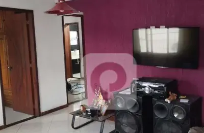 Apartamento tipo casa 2 quartos frente rua centro terreno terreno linear a venda