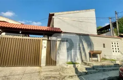 Casa com 2 quartos à venda na Travessa Tertuliano Pimenta, Da Luz, Nova Iguaçu